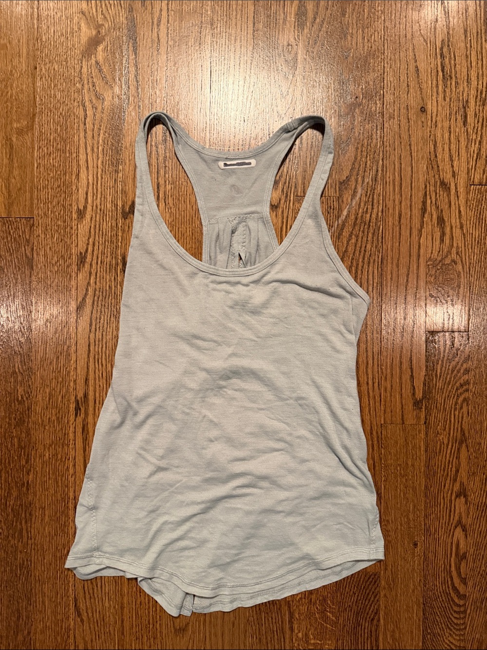 Lululemon Athletica all tied up tank top light blue with stripes womens size 4